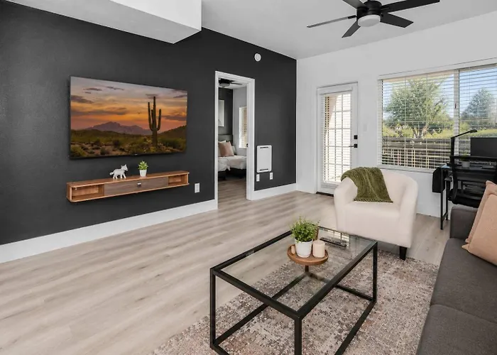 Retreat - 2br With Pool And Gym Appartement Scottsdale
